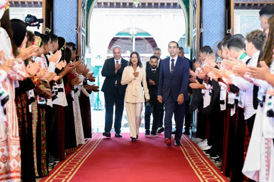 الرباط: الأميرة للا مريم تستقبل الأطفال المقدسيين المشاركين في مخيم 